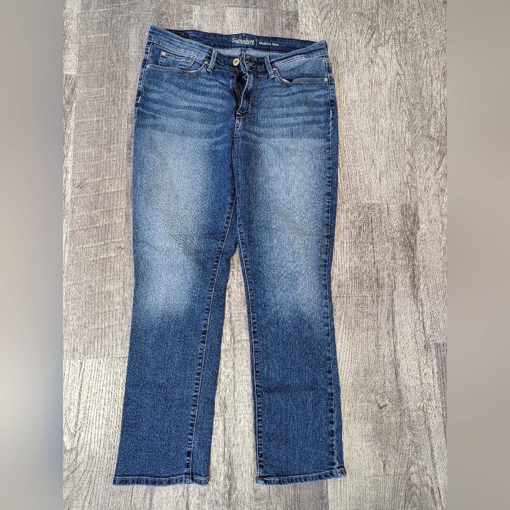 Levi's Modern Slim Straight Cut W31 - L30 medium wash
